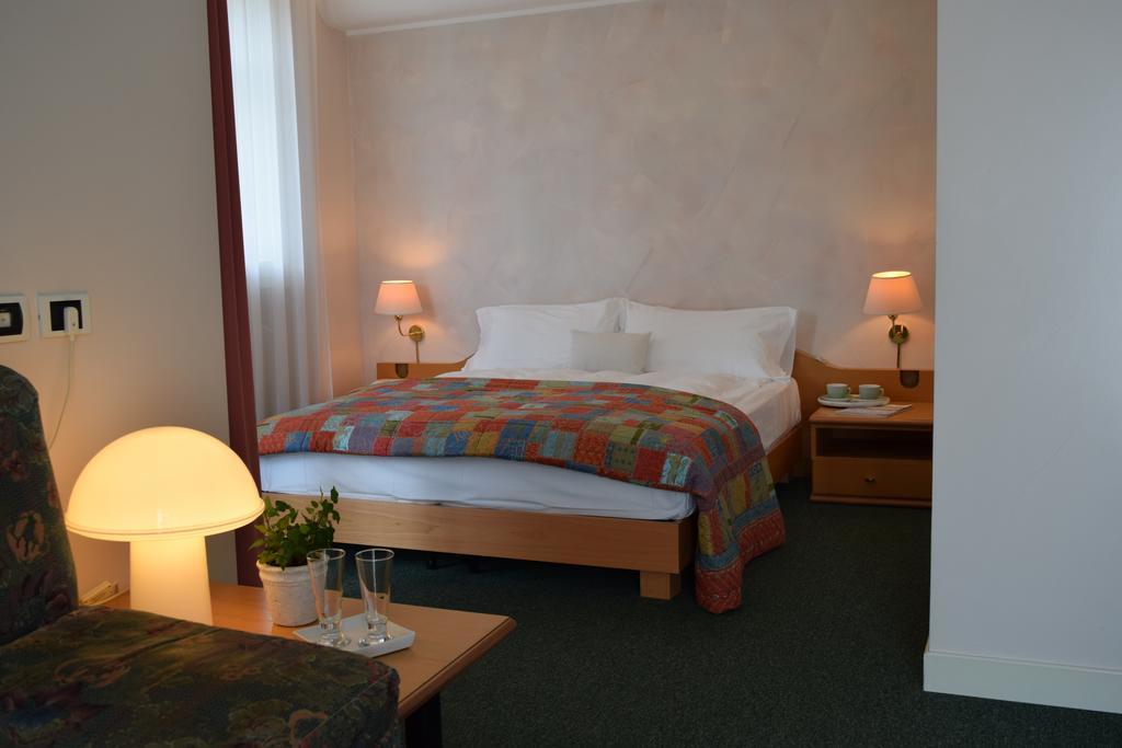 Hotel La Villa Gravedona Ngoại thất bức ảnh